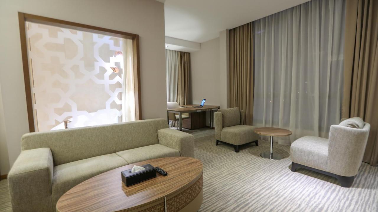V Boutique Hotel Джедда Экстерьер фото