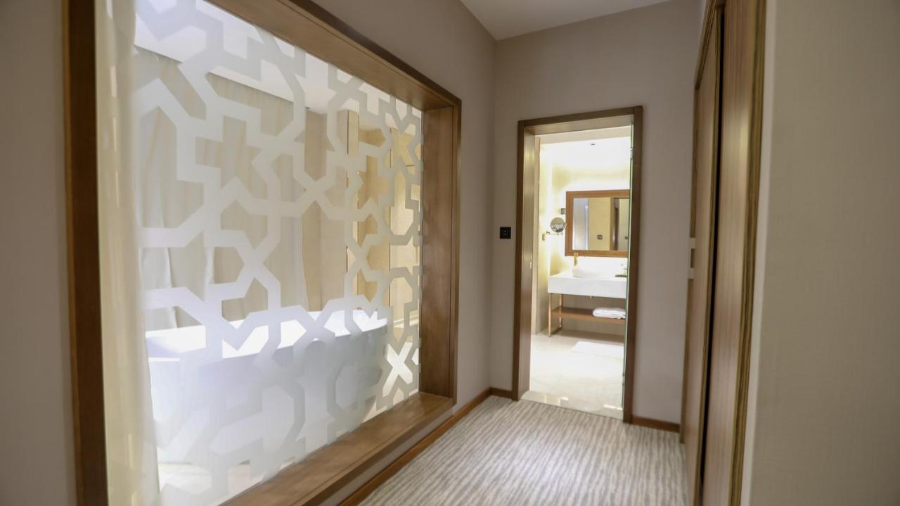 V Boutique Hotel Джедда Экстерьер фото