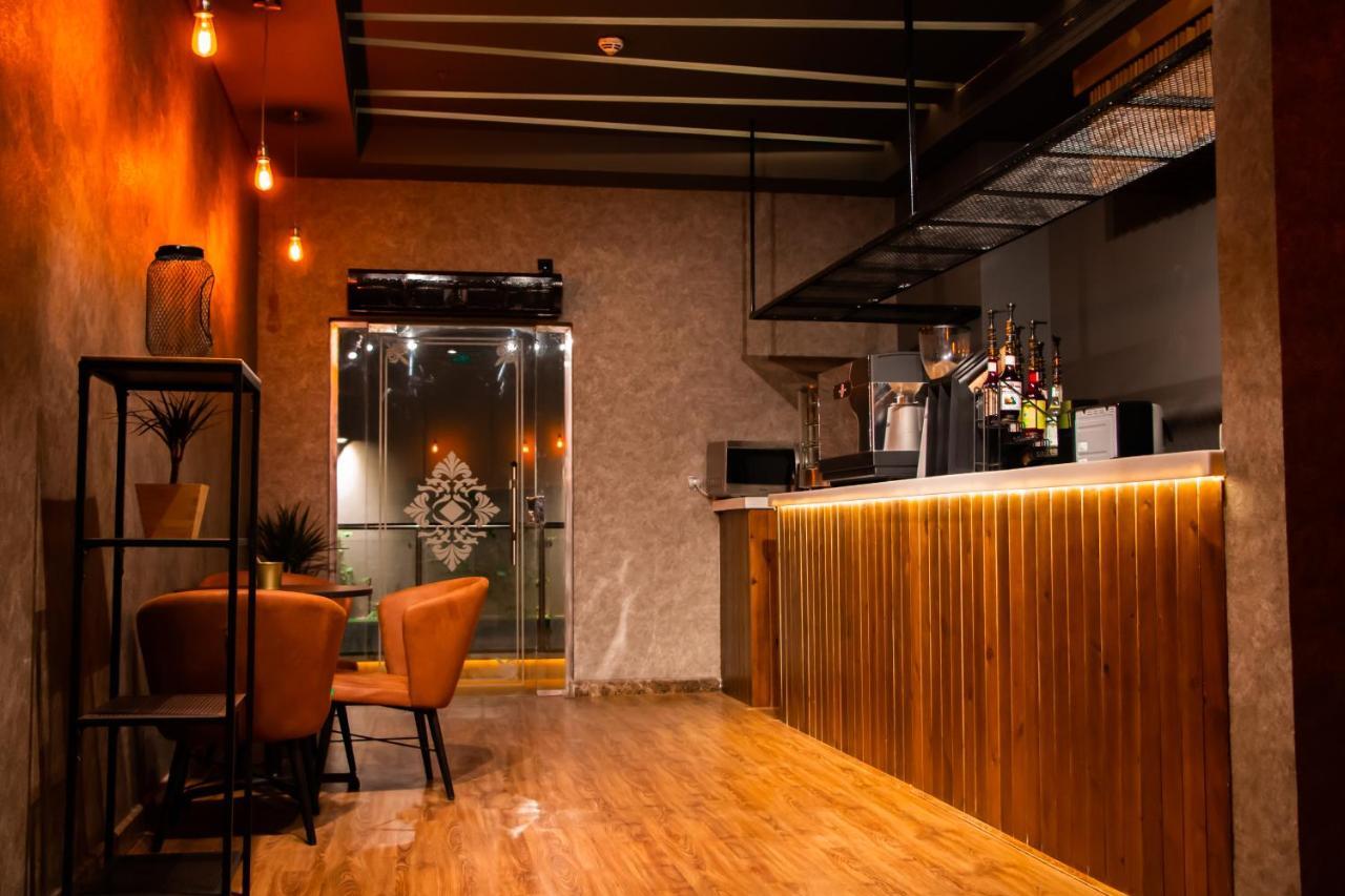 V Boutique Hotel Джедда Экстерьер фото